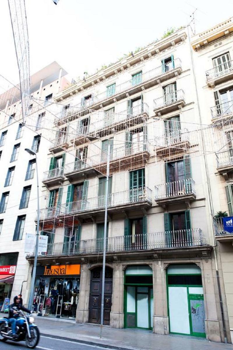 Estudios Pelayo Guest House Barcelona Exterior photo